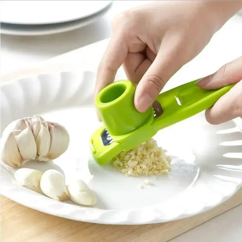 Kitchen Gadgets Garlic - 1 Stück Mini-Knoblauchzerkleinerer Kreative Knoblauchpresse Manueller