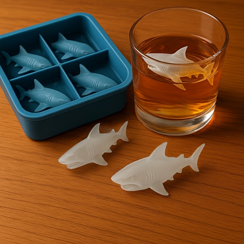 Kitchen Gadgets You Must Have - Haifisch-Silikon-Eiswürfelform mit 4 Fächern, Antihaft-Eisform für