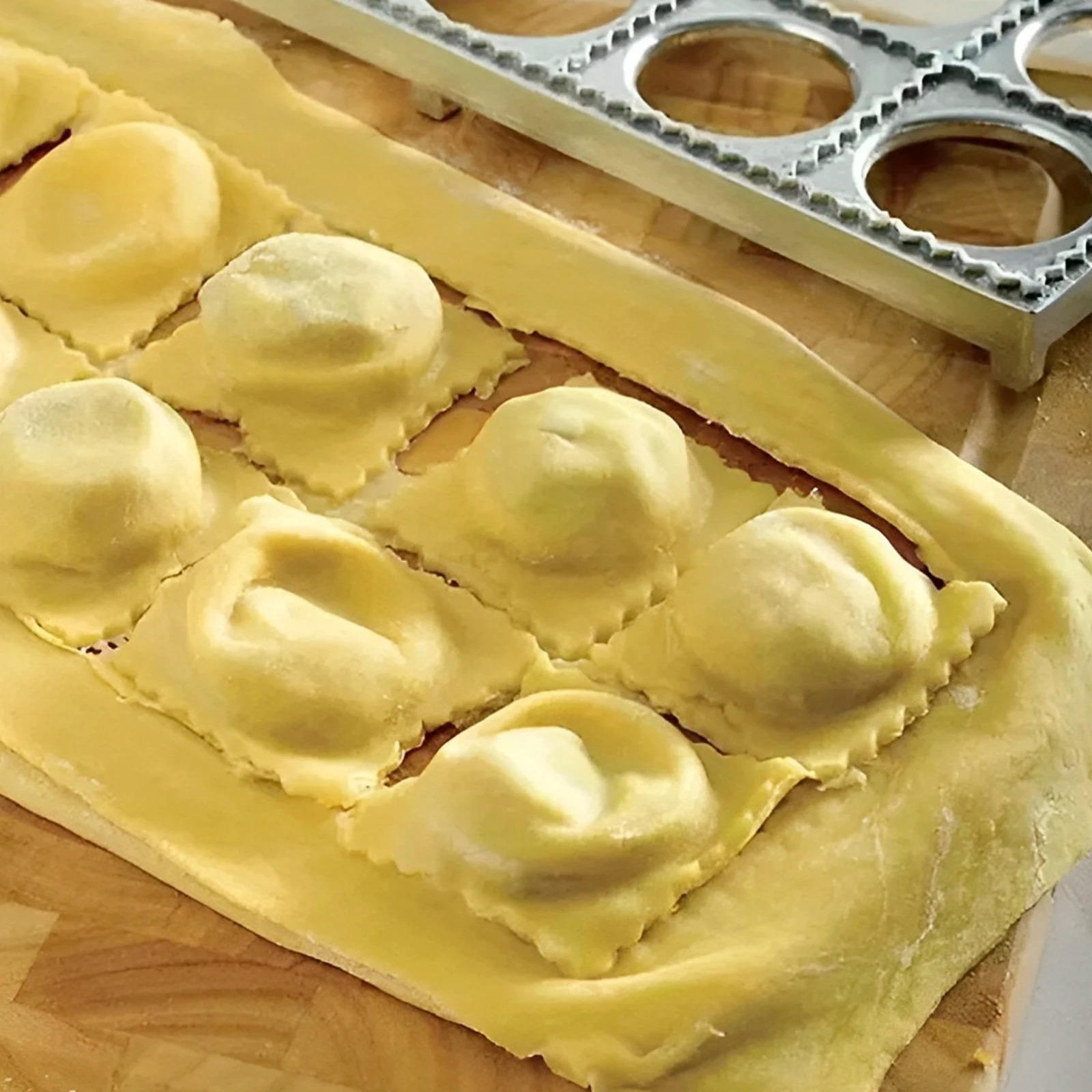 Knödelform, 12 Löcher, Ravioli – Kitchen Gadgets Deals Bewertung und Preis